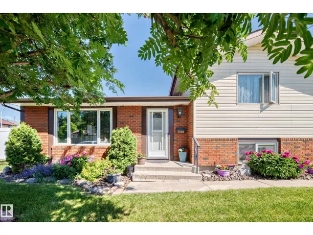 11708 138 AV NW NW, Edmonton, Alberta T5X3P4