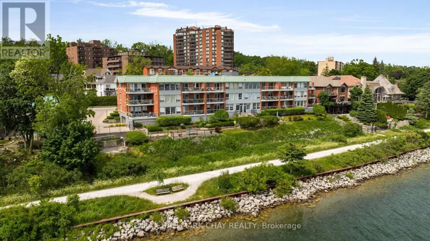 103 - 21 KEMPENFELT DRIVE, Barrie (North Shore), Ontario L4M1B8