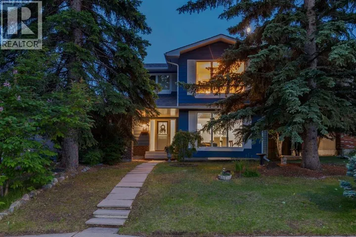 384 Midvalley Drive SE, Calgary, Alberta T2X1M7