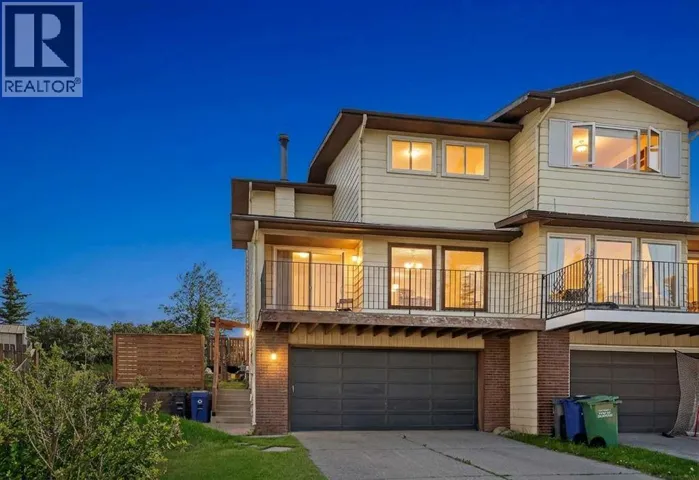 26 Glenpatrick Crescent, Cochrane, Alberta T4C1G3
