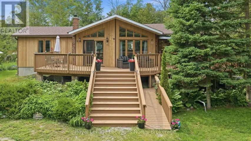 27 YORK STREET, Collingwood, Ontario L9Y3Z1