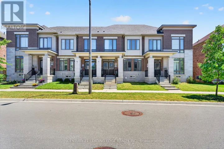26 HAHN STREET, Whitby, Ontario L1P0H1