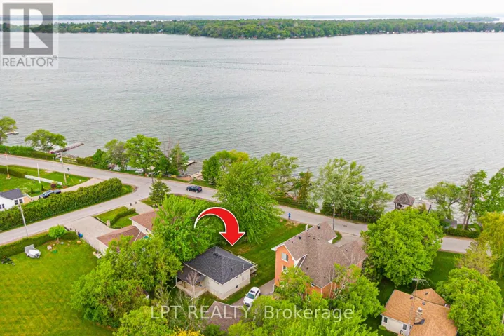 17 LAKE DRIVE E, Georgina (Historic Lakeshore Communities), Ontario L4P3E9
