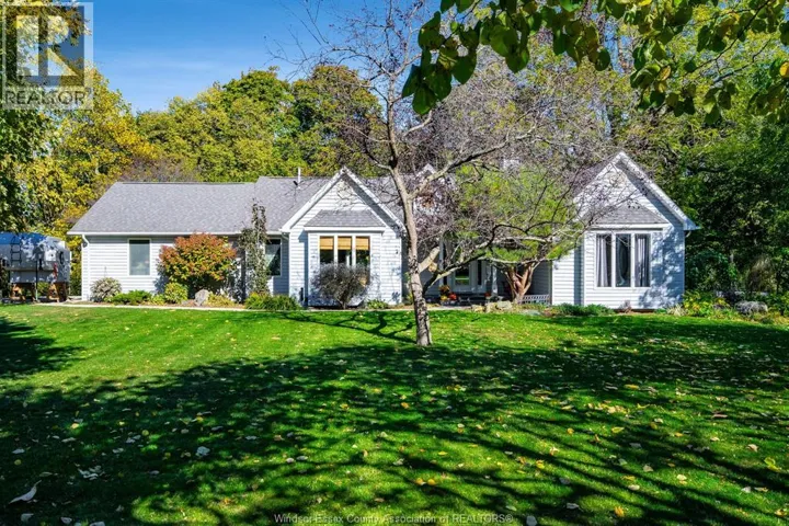 1126 Campbell LANE, Kingsville, Ontario N9Y2G4