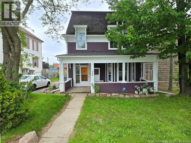 666 King, Bathurst, New Brunswick E2A1R1