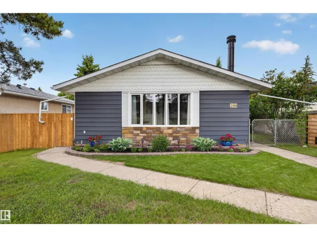244 Knottwood RD N NW, Edmonton, Alberta T6K1Y4