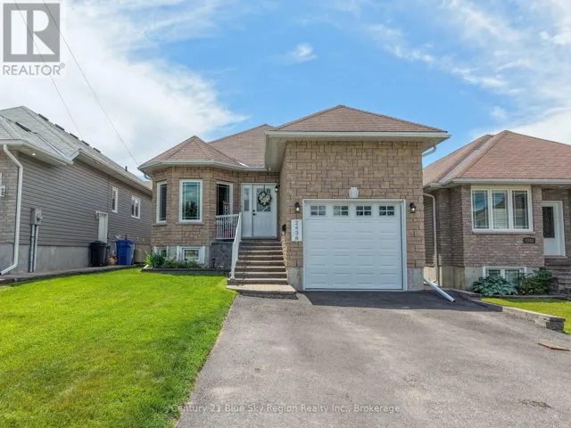 2438 CONNAUGHT AVENUE, North Bay (Widdifield), Ontario P1B0C4