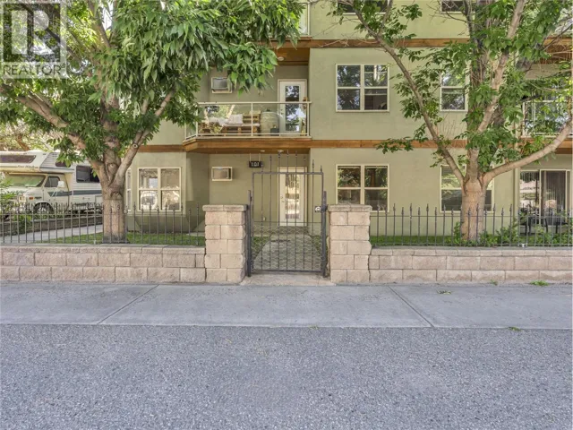 857 FAIRVIEW Road Unit# 101, Penticton, British Columbia V2A5Y7