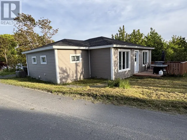 10-12 Pinch Road, UPPER ISLAND COVE, Newfoundland & Labrador A0A4E0