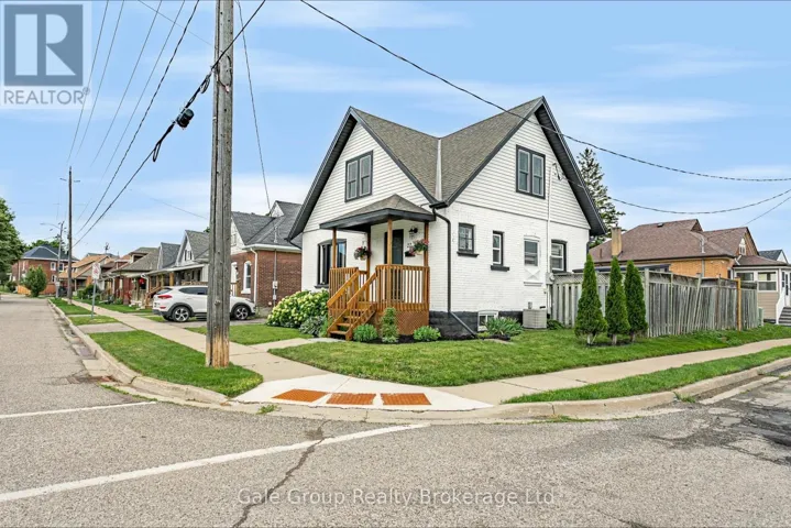 22 STRATHCONA AVENUE, Brantford, Ontario N3S1T3