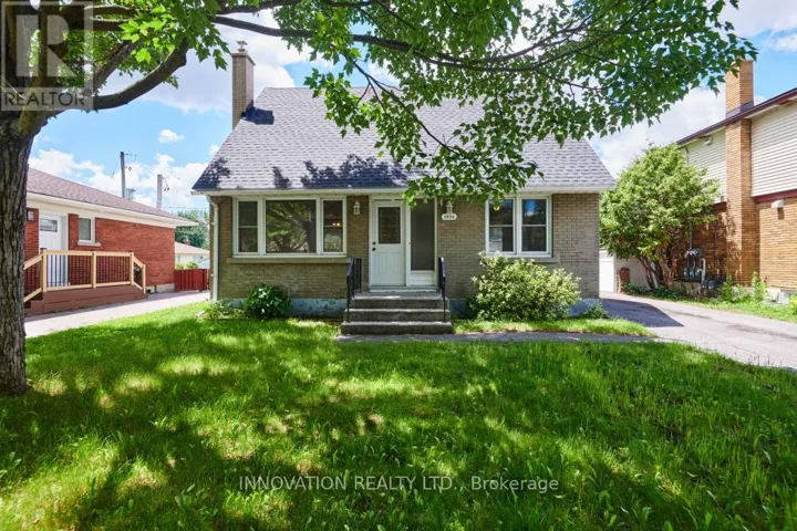 1956 OTHELLO AVENUE, Ottawa, Ontario K1G2A4
