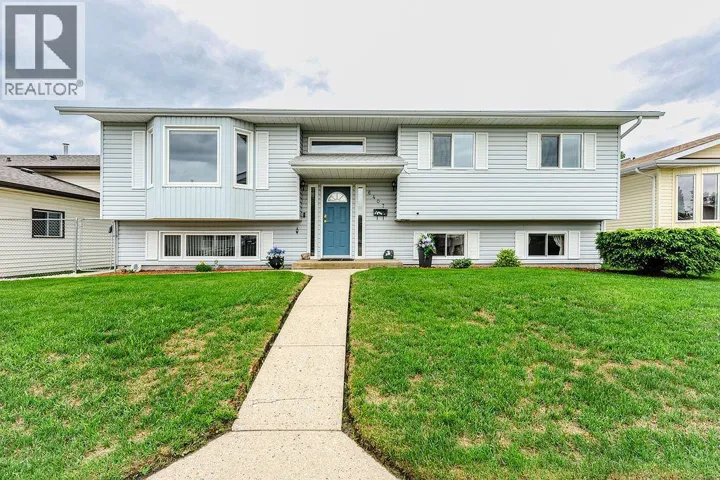 6407 50 Avenue, Camrose, Alberta T4V3Z9