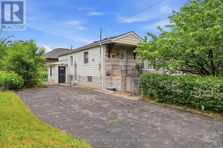 1137 HALLIDAY AVENUE, Mississauga (Lakeview), Ontario L5E1R1