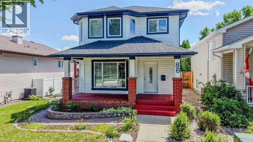 86 Riverstone Boulevard W, Lethbridge, Alberta T1K7X5
