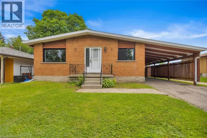 72 MASSEY Avenue, Kitchener, Ontario N2C1M3