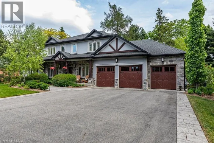 60 PARKER Avenue, Ancaster, Ontario L9G1A7