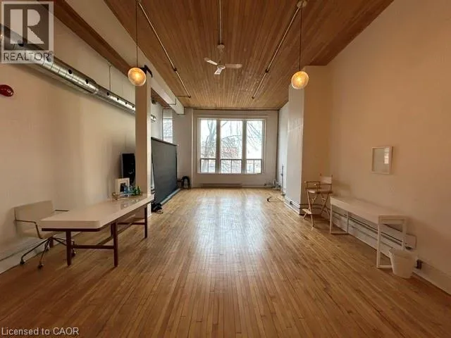 41 KING WILLIAM Street Unit# 204, Hamilton, Ontario L8R1A2