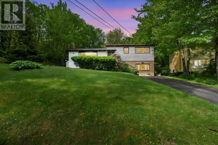 10 Plymouth Street, Halifax, Nova Scotia B3M2S2