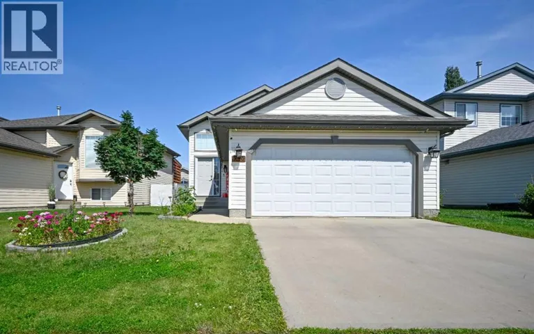 10626 Royal Oaks Drive, Grande Prairie, Alberta T8V8G3