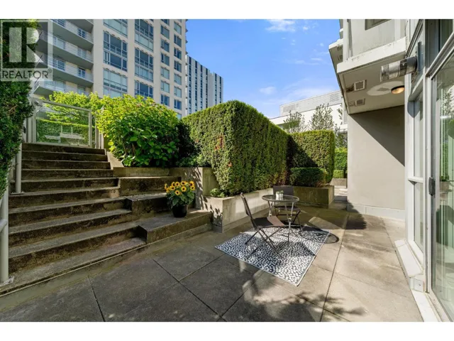 102 6080 IONA DRIVE, Vancouver, British Columbia V6T0A4