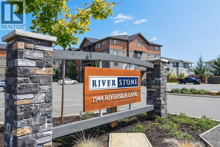 415 1944 Riverside Lane, Courtenay, British Columbia V9N0E5