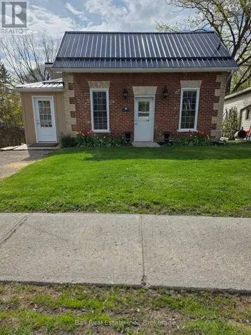 28 BOOTH STREET N, Trent Hills (Campbellford), Ontario K0L1L0