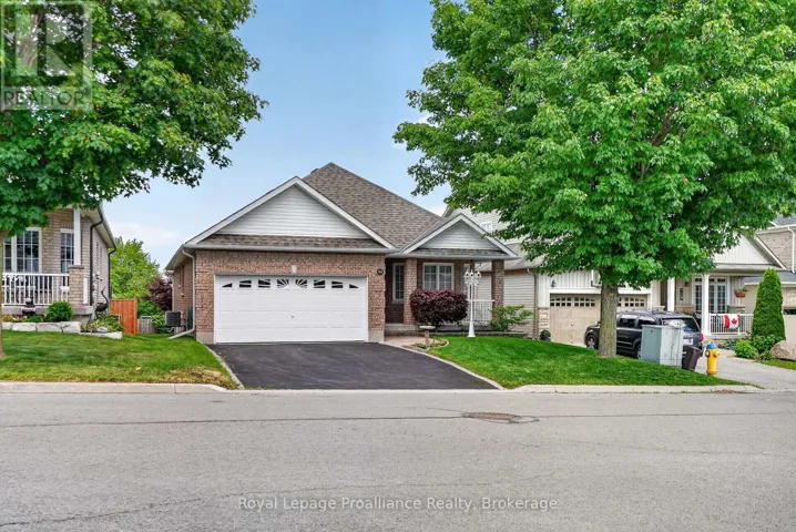 732 PRINCE OF WALES DRIVE, Cobourg, Ontario K9A5X8