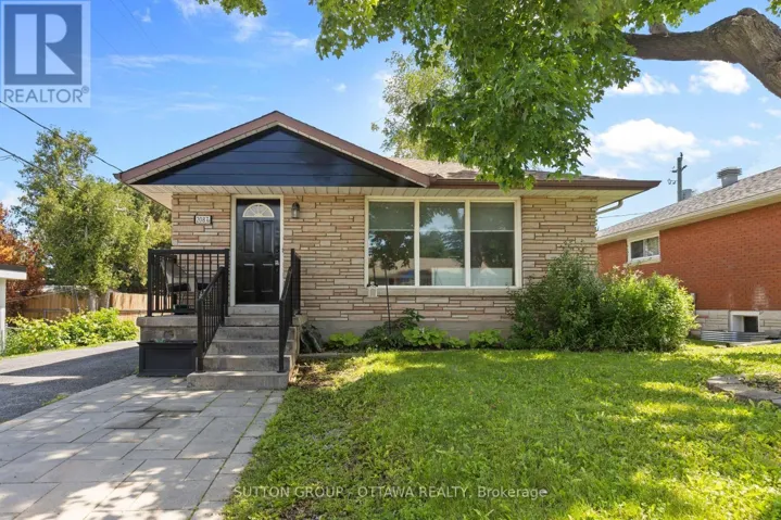 2087 HAIG DRIVE, Ottawa, Ontario K1G2K8