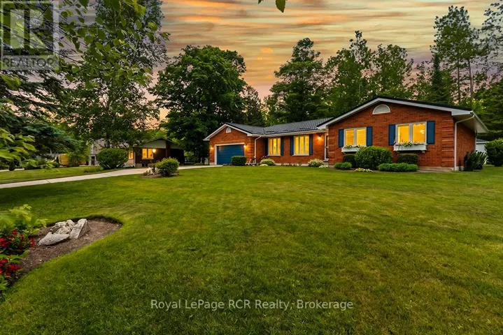 25 GRAHAM CRESCENT N, South Bruce Peninsula, Ontario N0H2G0