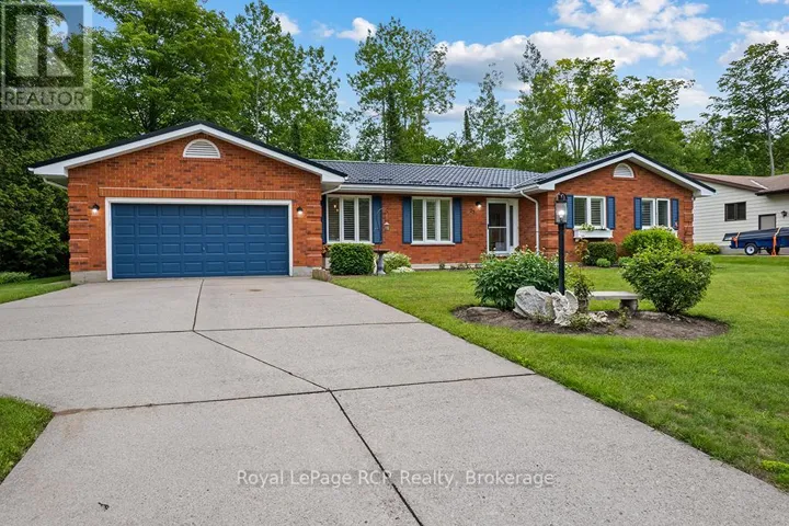 25 GRAHAM CRESCENT N, South Bruce Peninsula, Ontario N0H2G0