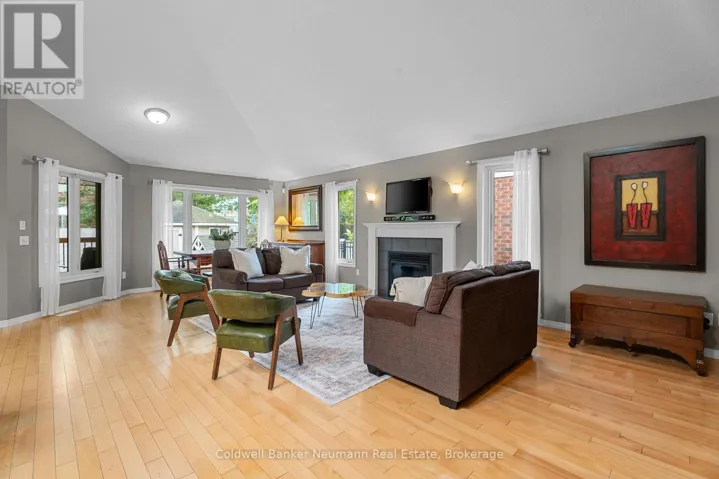 27 MILLER STREET, Guelph (Pineridge/Westminster Woods), Ontario N1L1P2