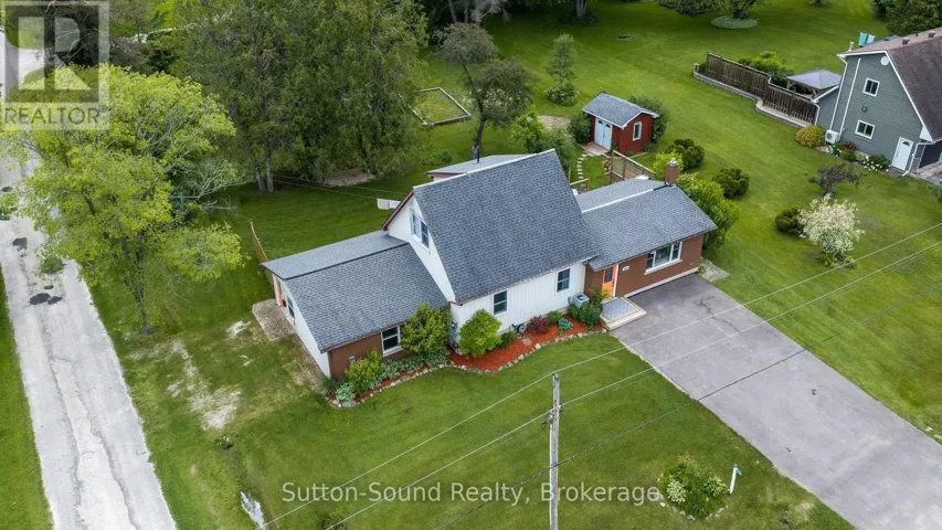 864 16TH STREET W, Georgian Bluffs, Ontario N4K6V5