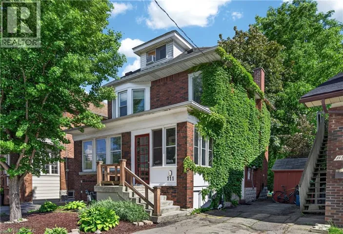 111 SOUTH OVAL, Hamilton, Ontario L8S1R2