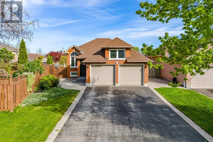 104 CRESSWELL AVENUE, Vaughan (Maple), Ontario L6A2A1