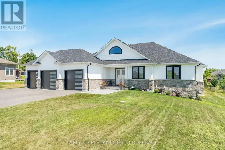 5 BREANNA BOULEVARD, Oro-Medonte (Prices Corners), Ontario L3V6H2