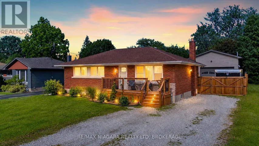 550 LLOYD AVENUE, Welland (Prince Charles), Ontario L3C2Z6
