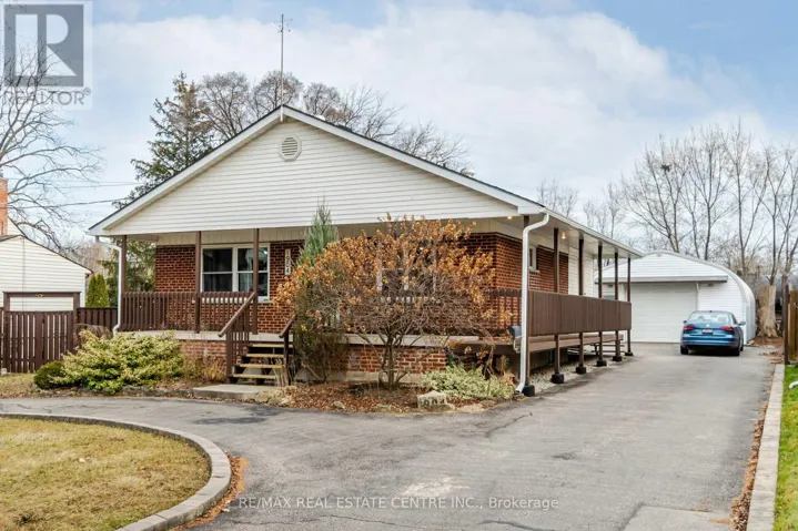 1904 BALSAM AVENUE, Mississauga (Clarkson), Ontario L5J1L2
