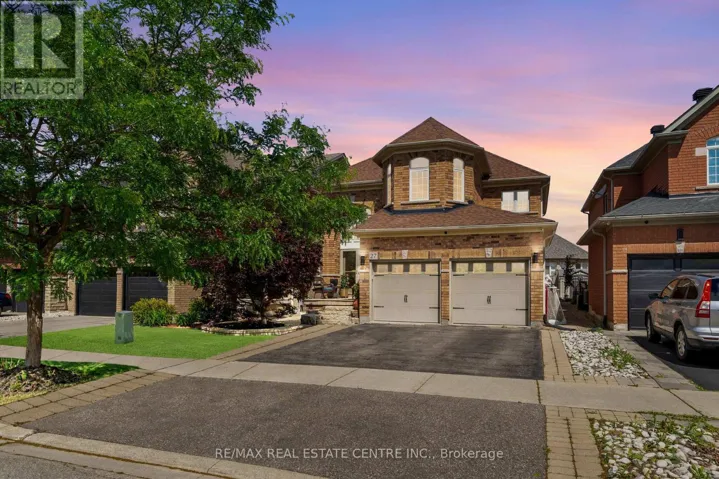 27 MILFOIL STREET, Halton Hills (Georgetown), Ontario L7G6M5