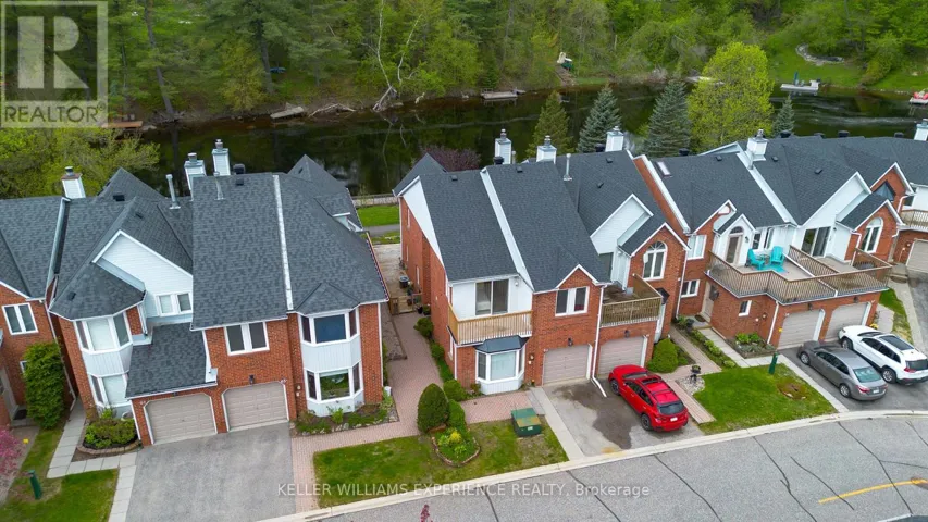 63 SHORELINE DRIVE, Bracebridge (Macaulay), Ontario P1L1Z3
