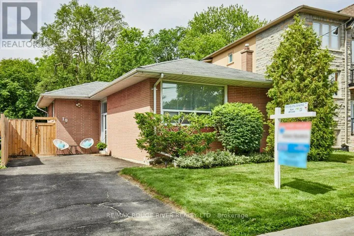 19 THORNBECK DRIVE, Toronto (Woburn), Ontario M1G2J7