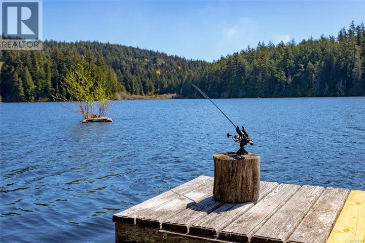 7815 Manatu Rd, Sooke, British Columbia V9Z0R4