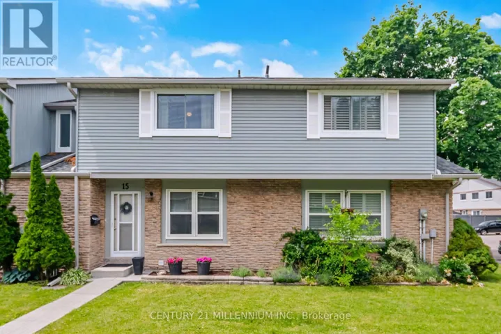 15 - 120 FALCONER DRIVE, Mississauga (Streetsville), Ontario L5N1P5