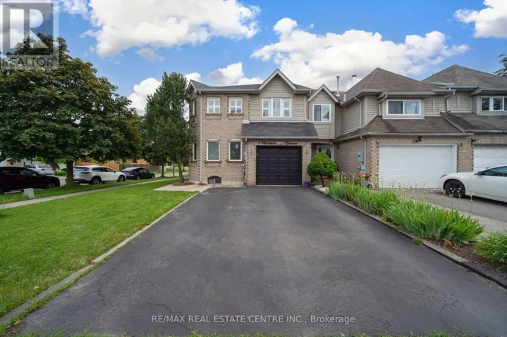 1 WOOLISTON CRESCENT, Brampton (Fletcher's West), Ontario L6Y4J3