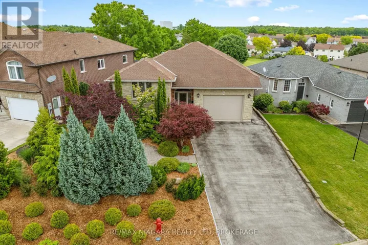 31 HILLCREST ROAD, Port Colborne (Main Street), Ontario L3K6B4