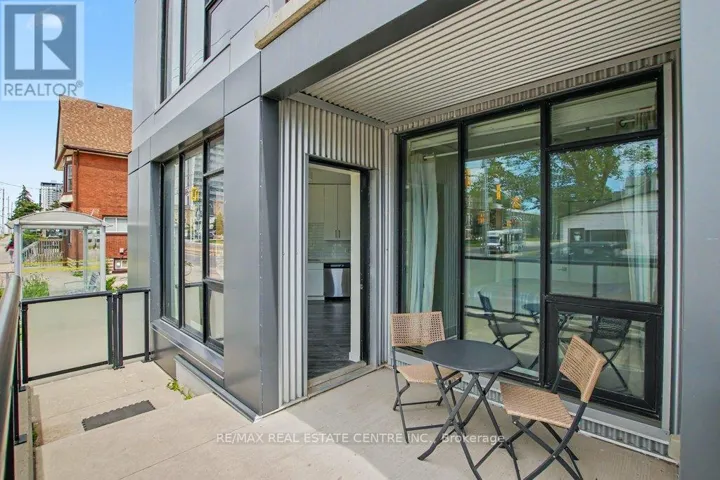 101 - 690 KING STREET W, Kitchener, Ontario N2H5L8