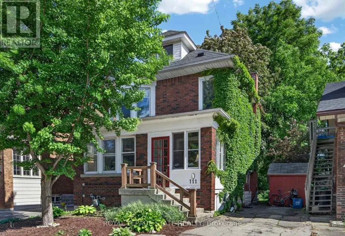 111 SOUTH OVAL, Hamilton (Westdale), Ontario L8S1R2