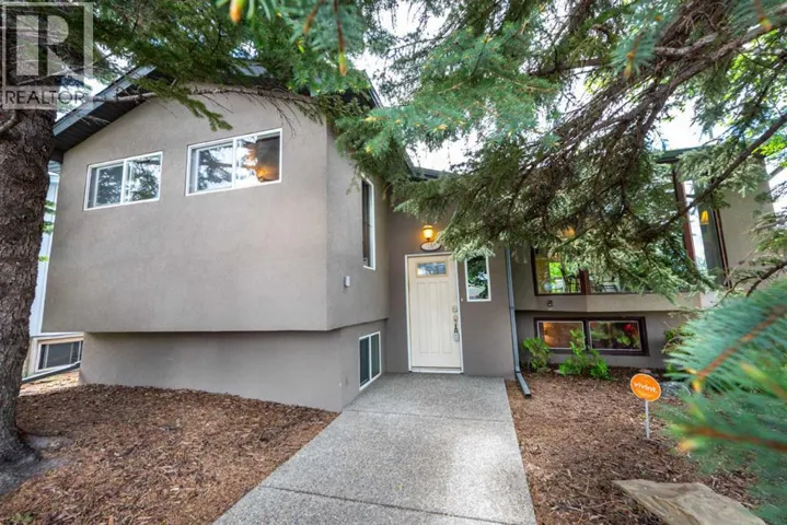 16 Rundleson Way NE, Calgary, Alberta T1Y3N6