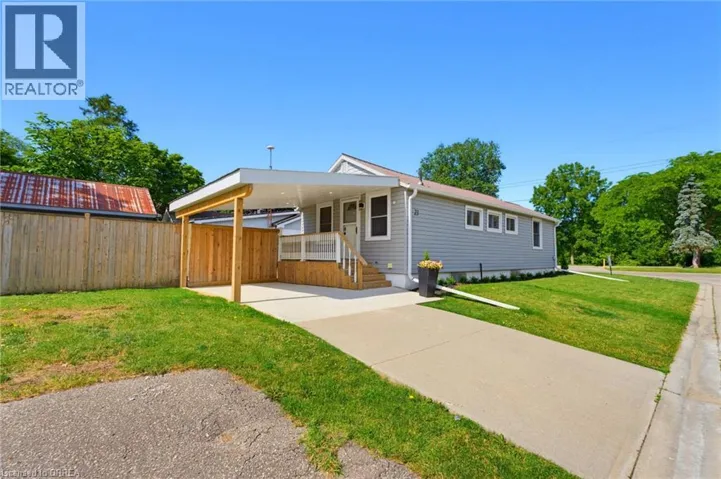 23 JOHN Street, Port Dover, Ontario N0A1N7