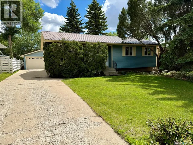 15 Fuhrmann CRESCENT, Regina, Saskatchewan S4R5S4