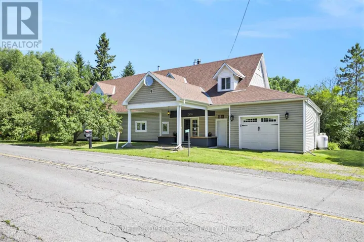 3834 WOODKILTON ROAD, Ottawa, Ontario K0A1M0